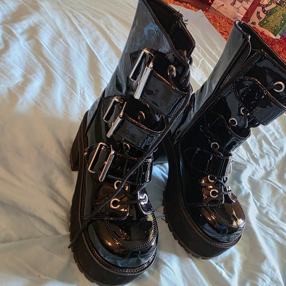 Demonia Black Platform Buckle Boots Womens 9 US - Picture 14 of 16